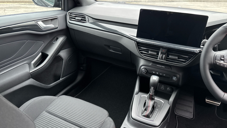 Ford Focus 1.0 EcoBoost Hybrid mHEV 155 ST-Line 5dr Auto Petrol Hatchback